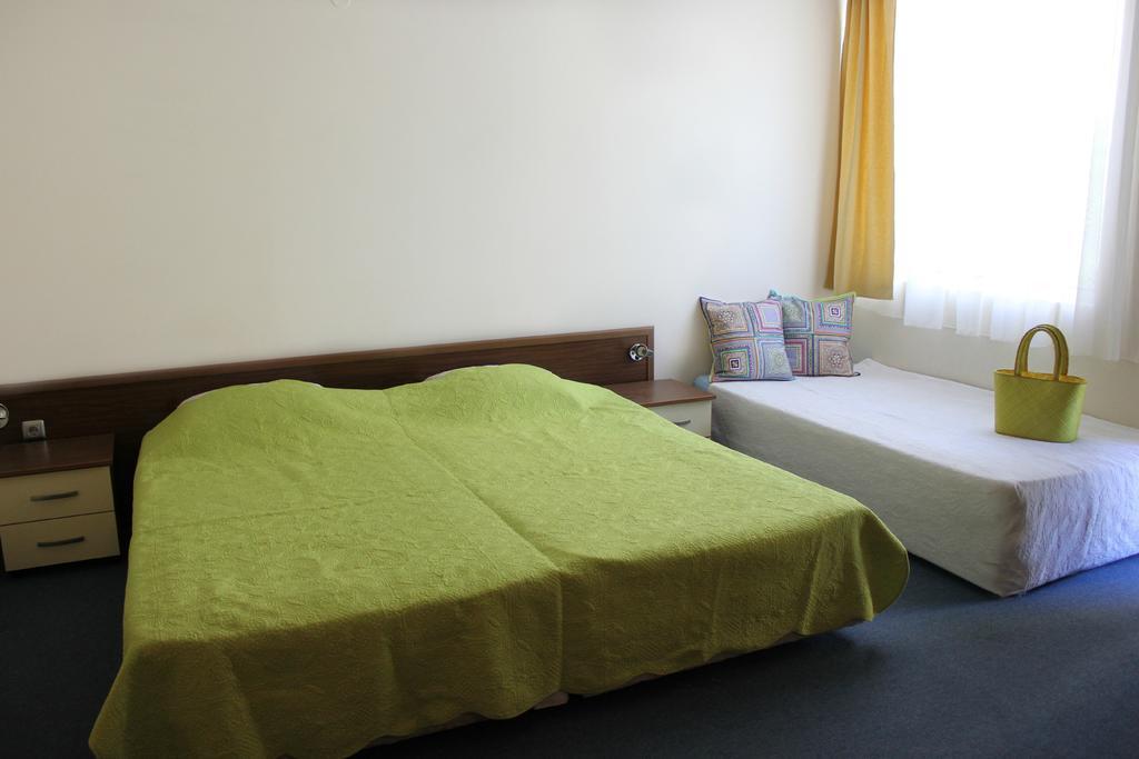 Family Hotel Electra Pomorie Quarto foto